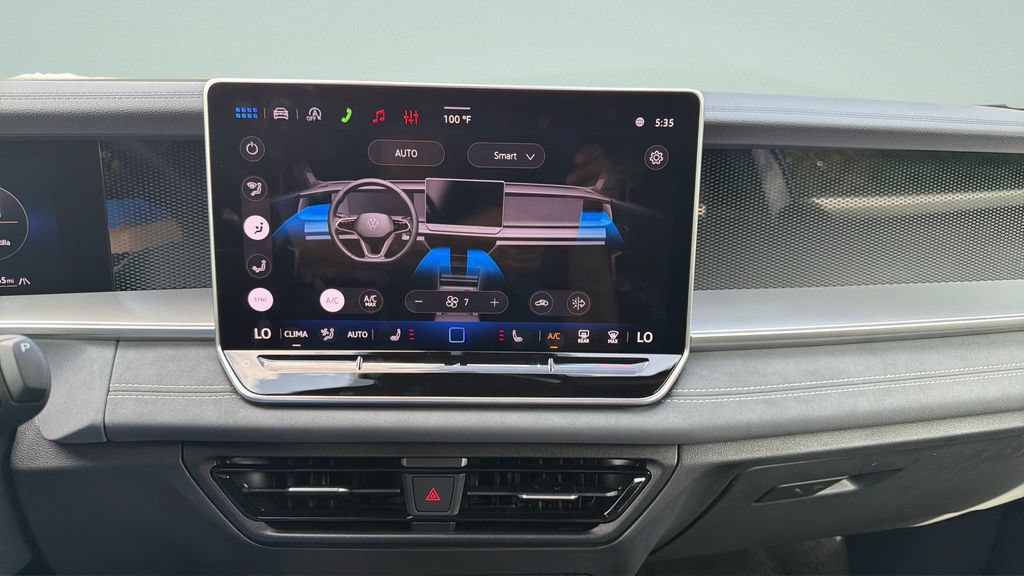 New 2026 Volkswagen Tiguan SE R-Line AWD/4WD image 19