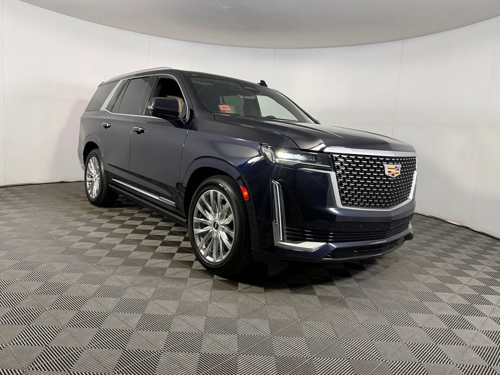 Used 2023 Cadillac Escalade Premium Luxury w/ Performance Package AWD/4WD image 4