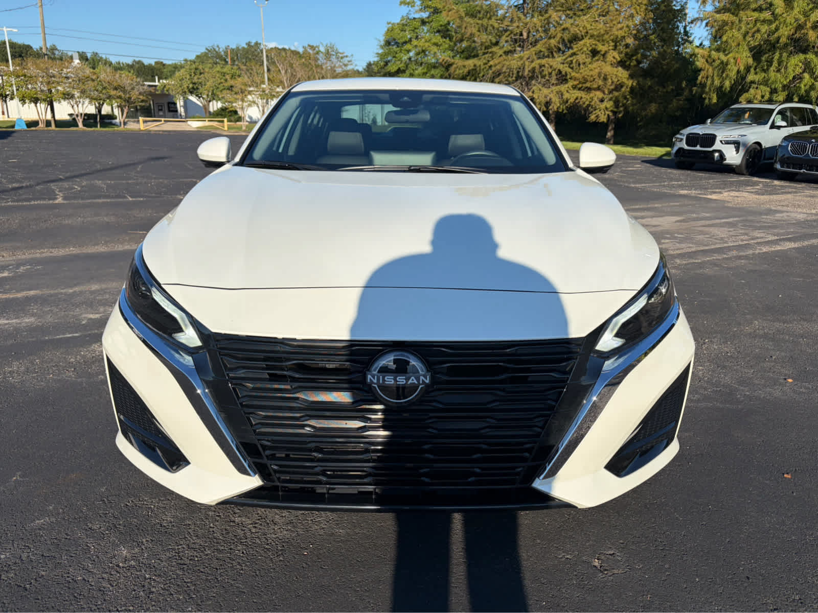 Used 2025 Nissan Altima 2.5 SL FWD image 2