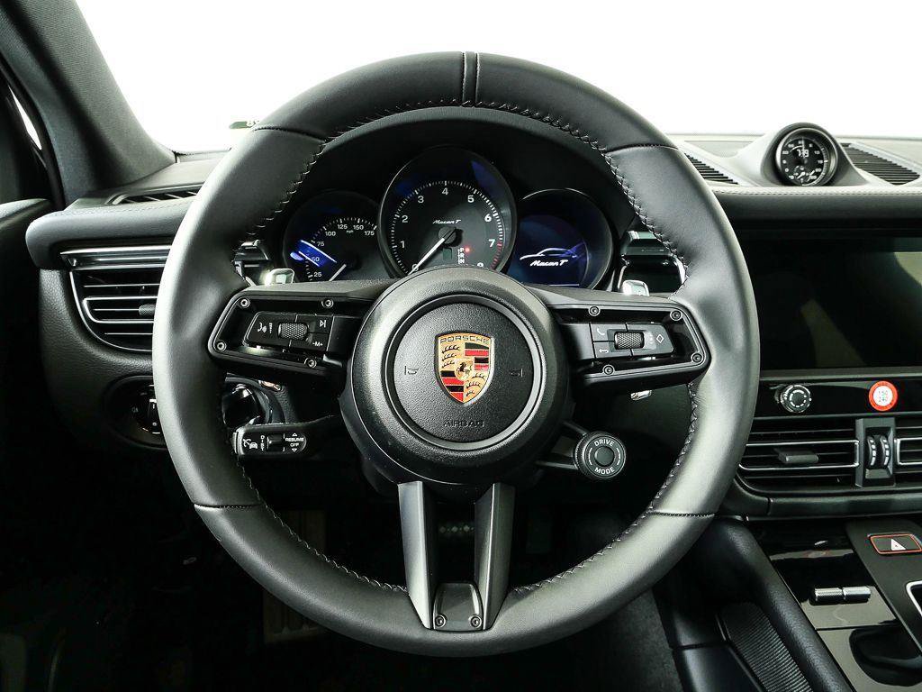 New 2026 Porsche Macan Turbo AWD/4WD image 10