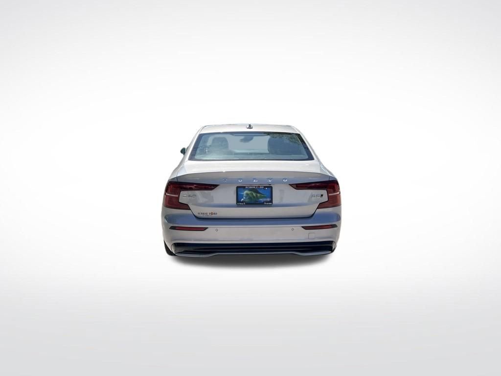 Used 2024 Volvo S60 B5 Plus AWD/4WD image 7