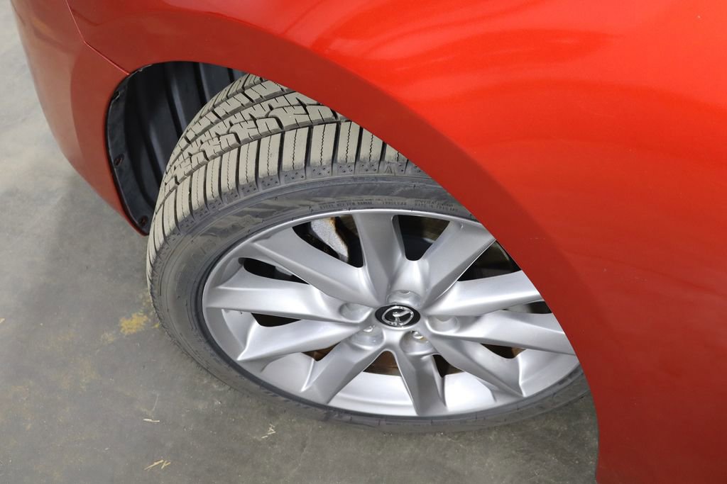 Used 2017 MAZDA MAZDA3 Touring image 40