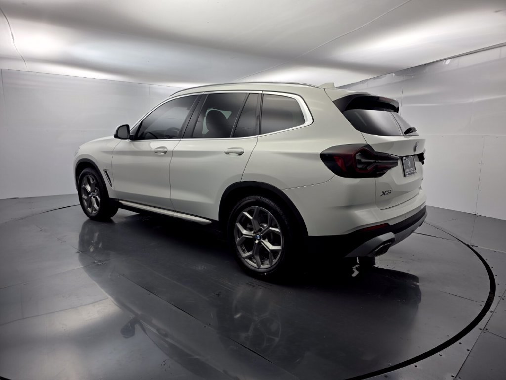 Certified 2024 BMW X3 xDrive30i w/ Premium Package AWD/4WD image 4