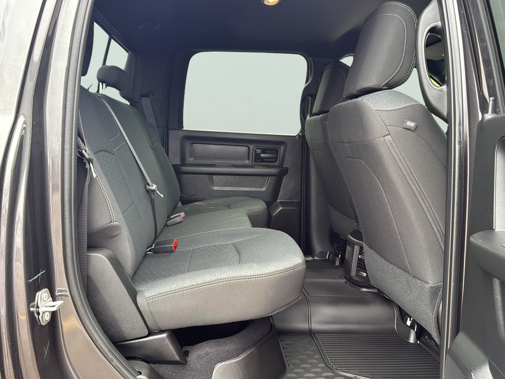New 2026 RAM 2500 Warlock AWD/4WD image 12
