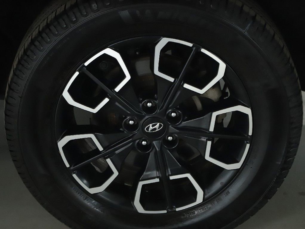 Used 2022 Hyundai Santa Cruz SEL w/ Cargo Package image 38