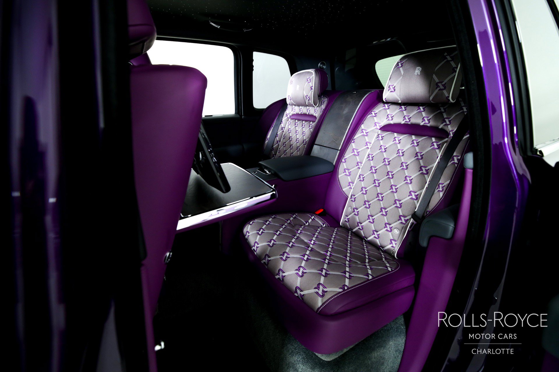 Used 2025 Rolls-Royce Cullinan image 18