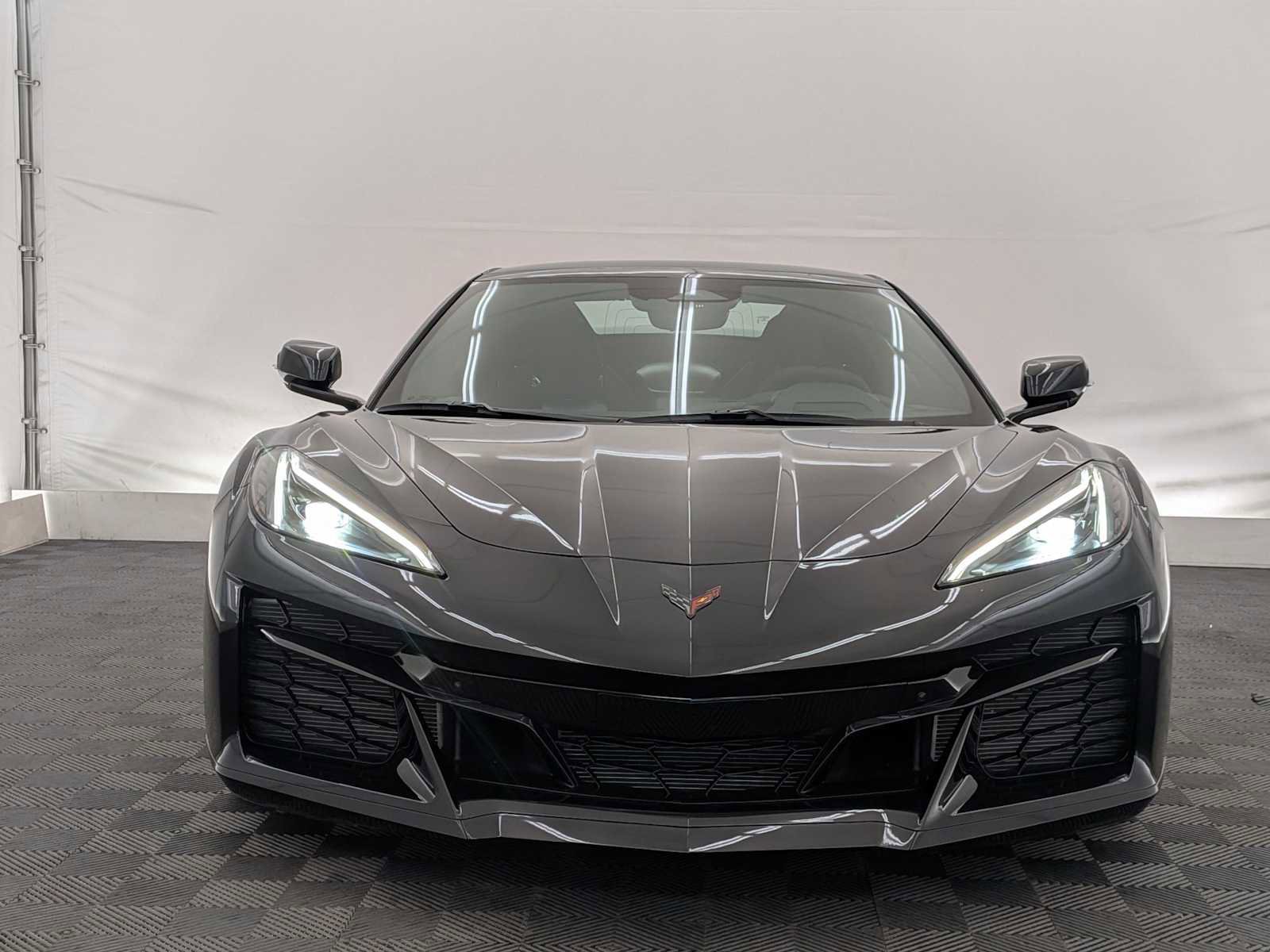 Used 2024 Chevrolet Corvette Z06 image 9