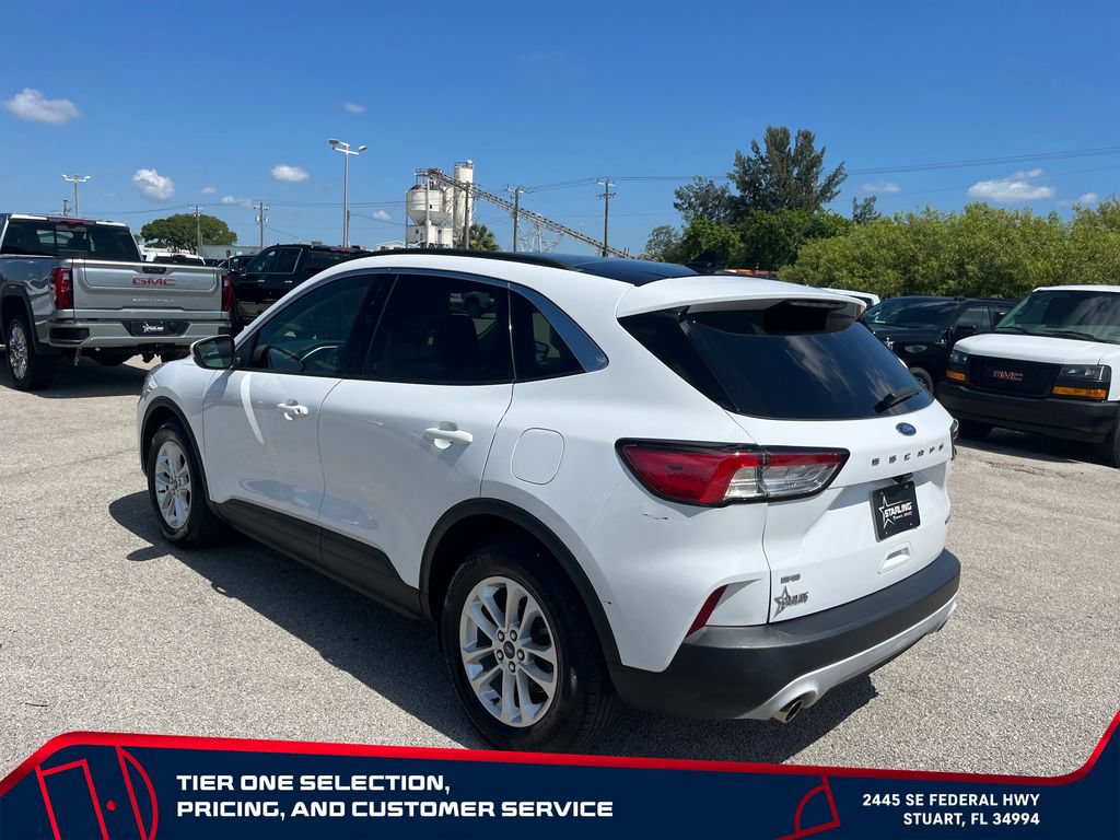 Used 2020 Ford Escape SE FWD image 7