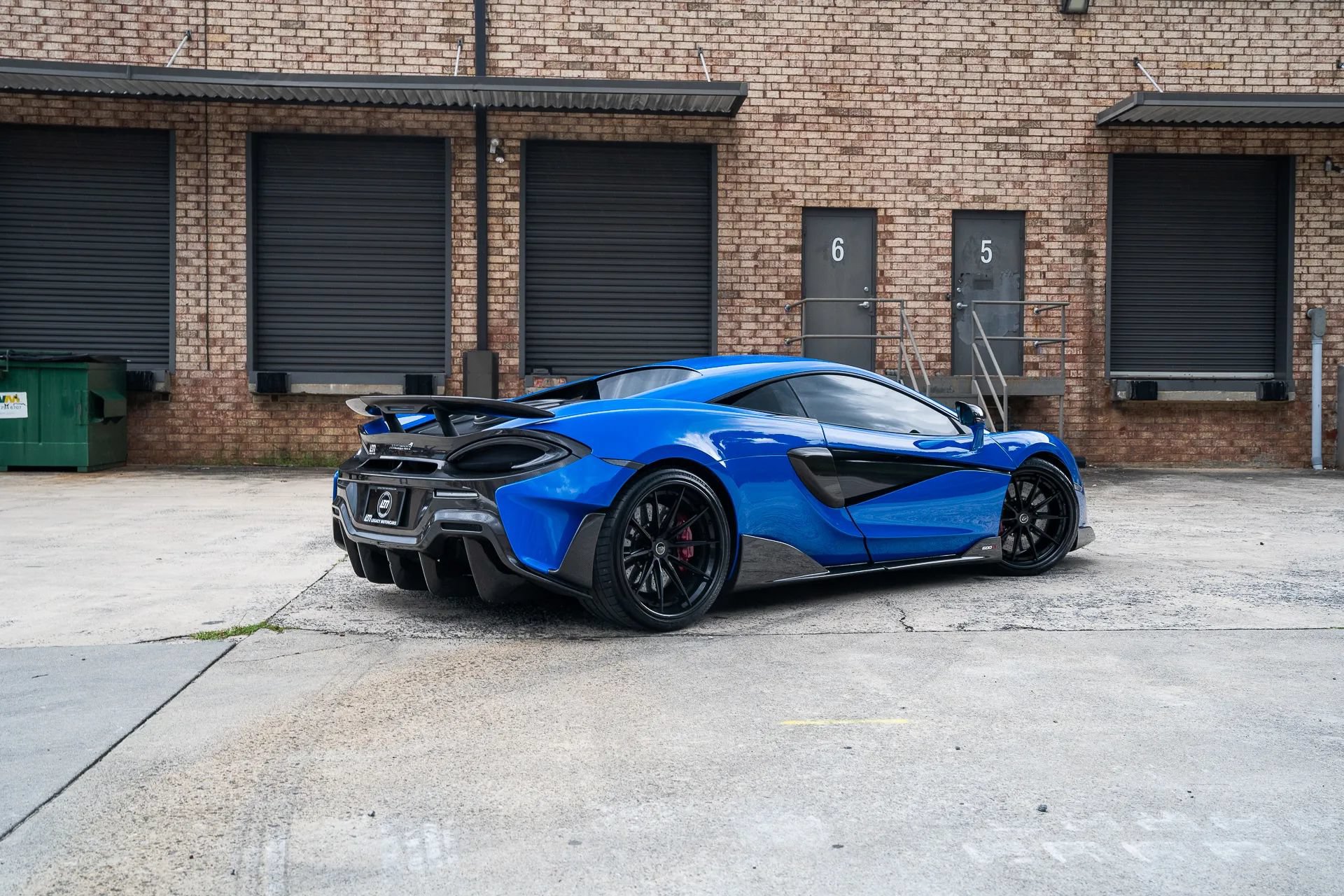 Used 2019 McLaren 600LT RWD image 2