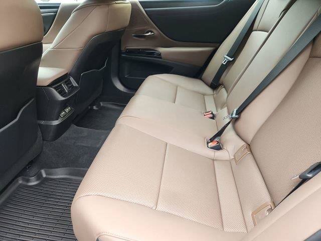Used 2024 Lexus ES 350 w/ Premium Package FWD image 24