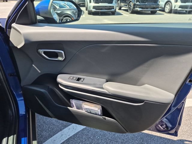 Used 2025 Kia K4 FWD image 27