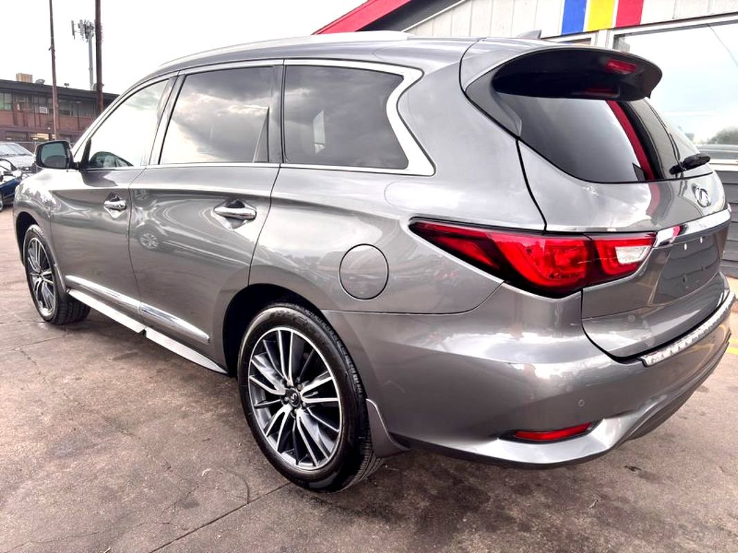 Used 2018 INFINITI QX60 AWD w/ Premium Plus Package image 6