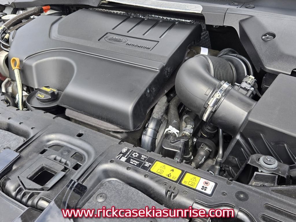 Used 2024 Land Rover Range Rover Evoque S image 21