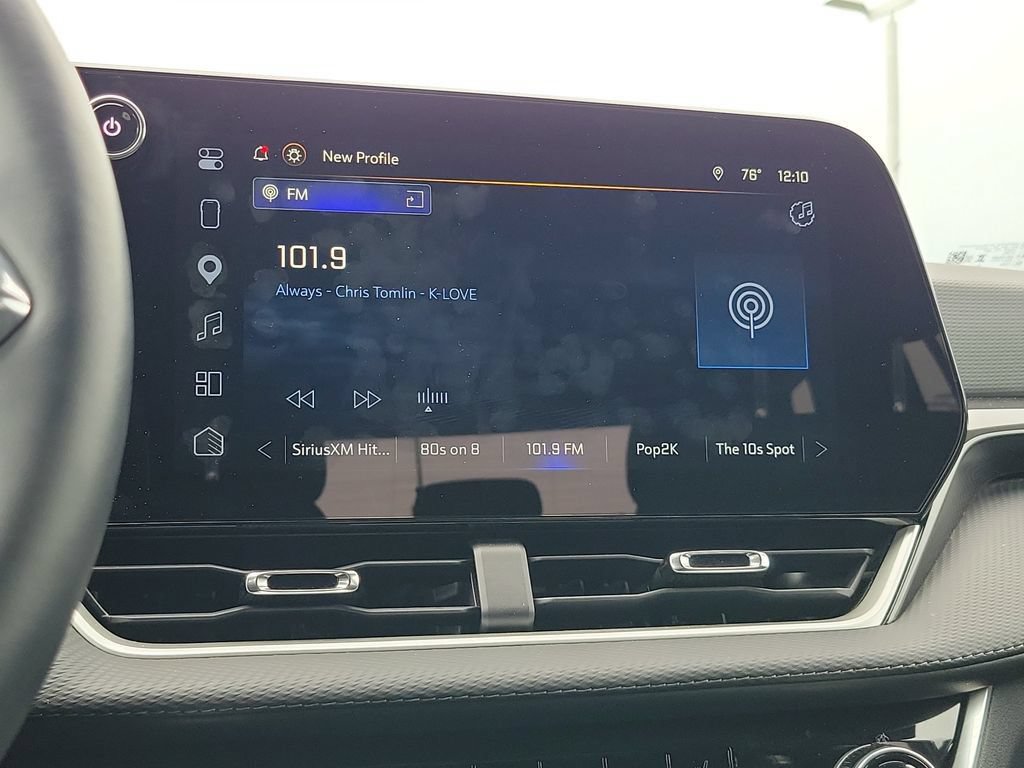 Used 2025 Chevrolet Equinox LT AWD/4WD image 23