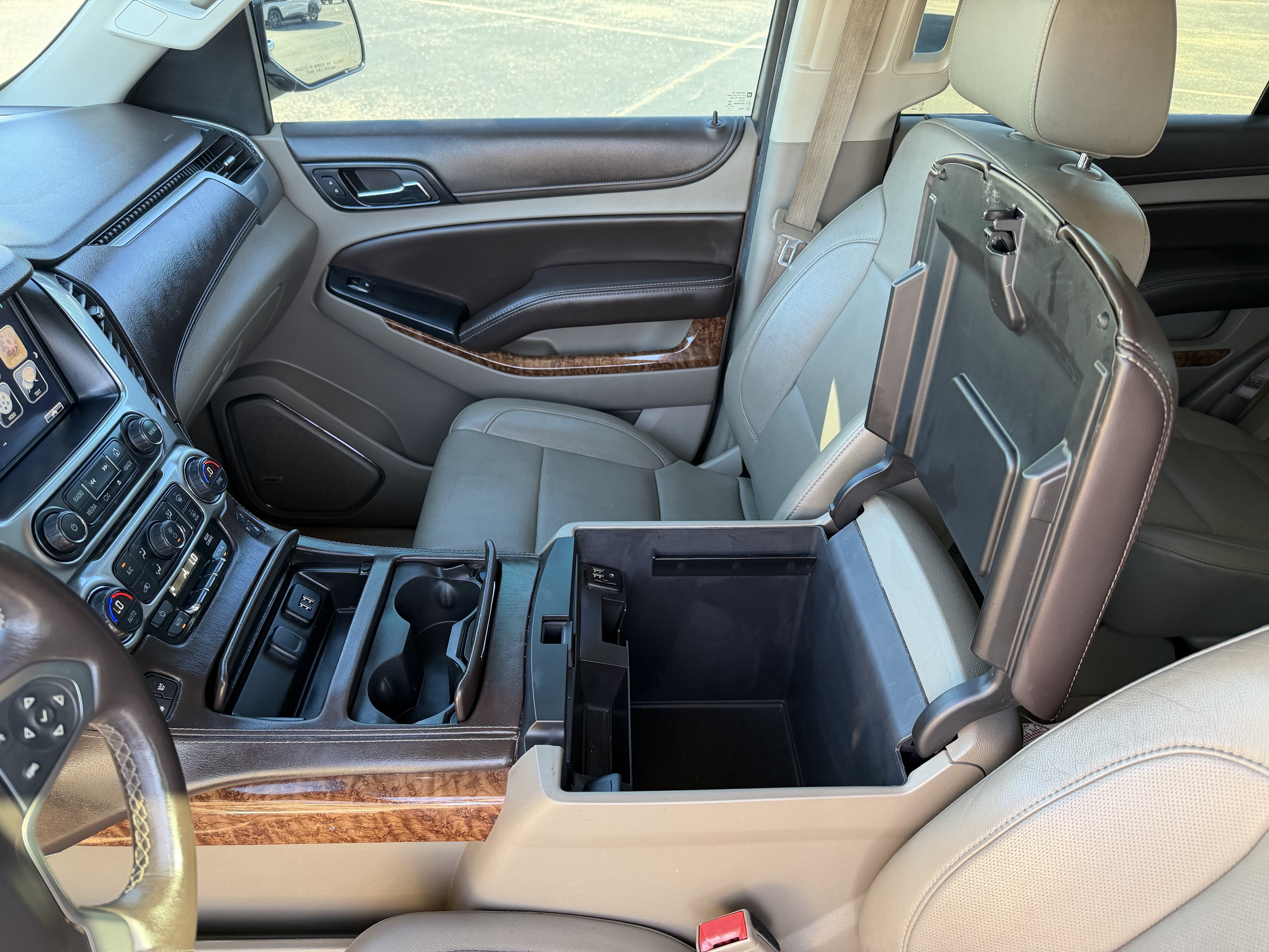 Used 2015 Chevrolet Tahoe LTZ RWD image 27