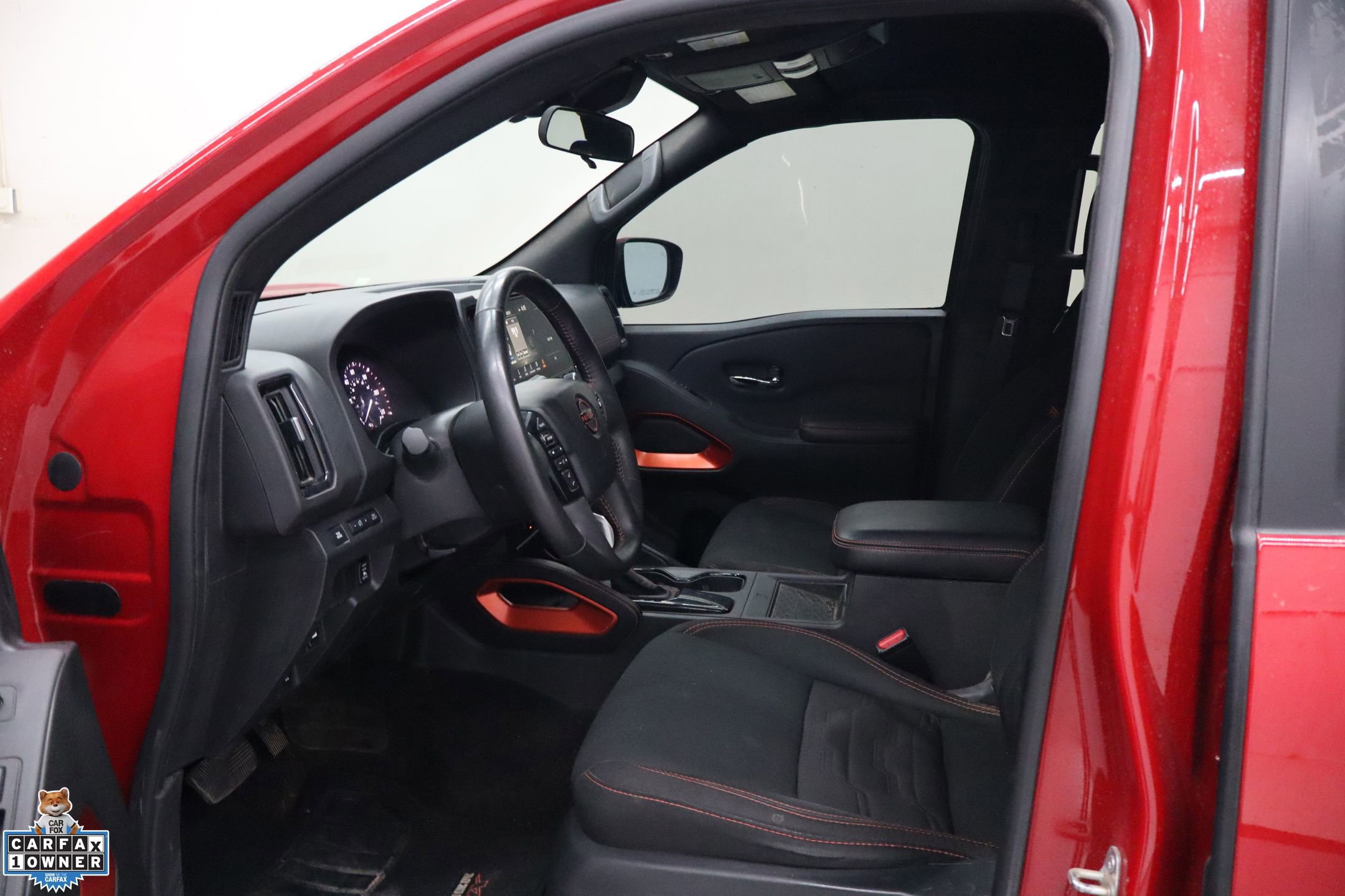 Used 2025 Nissan Frontier PRO-4X w/ Pro Convenience Package image 25