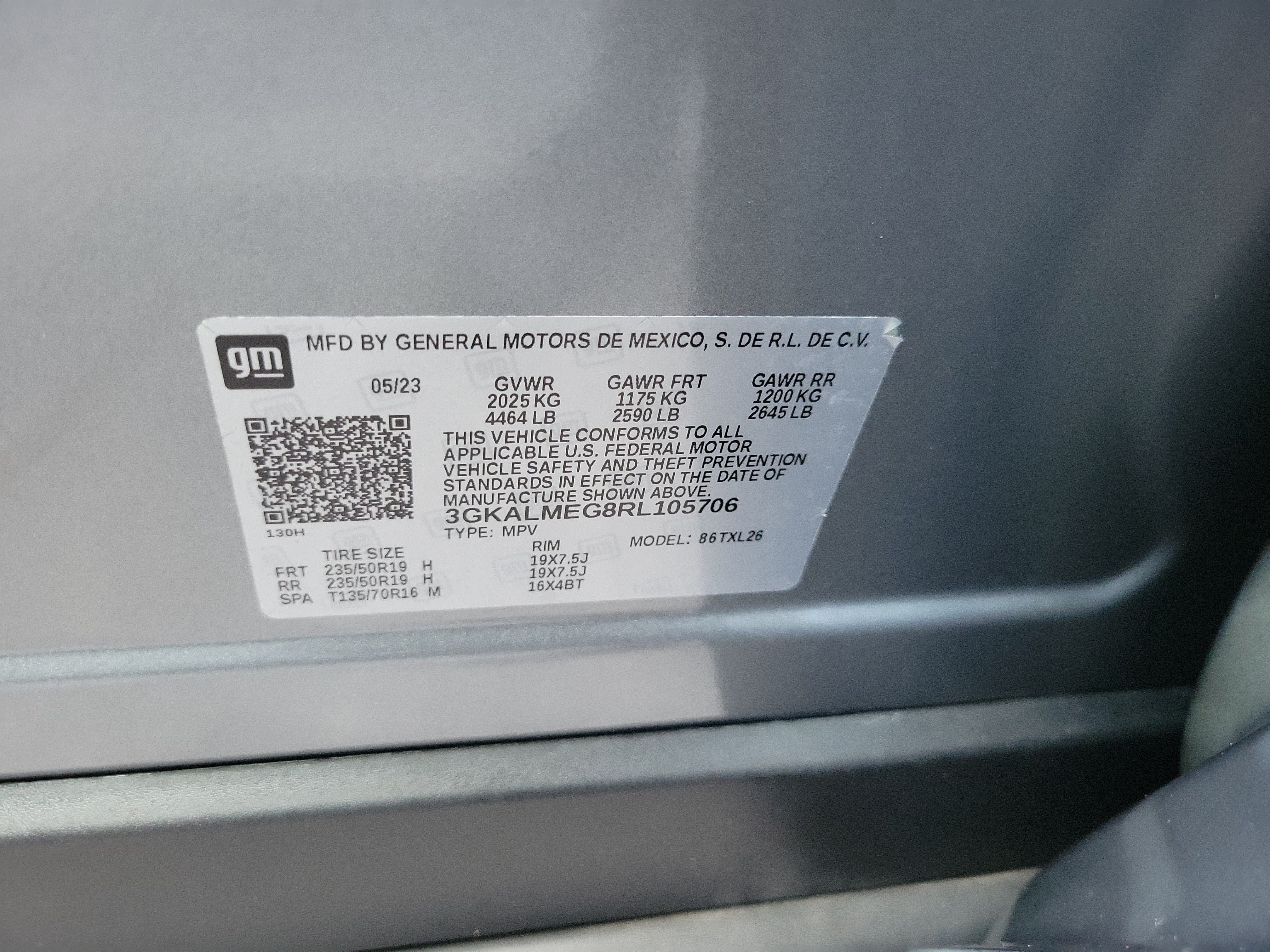 Used 2024 GMC Terrain SLE w/ Driver Convenience Package FWD image 31