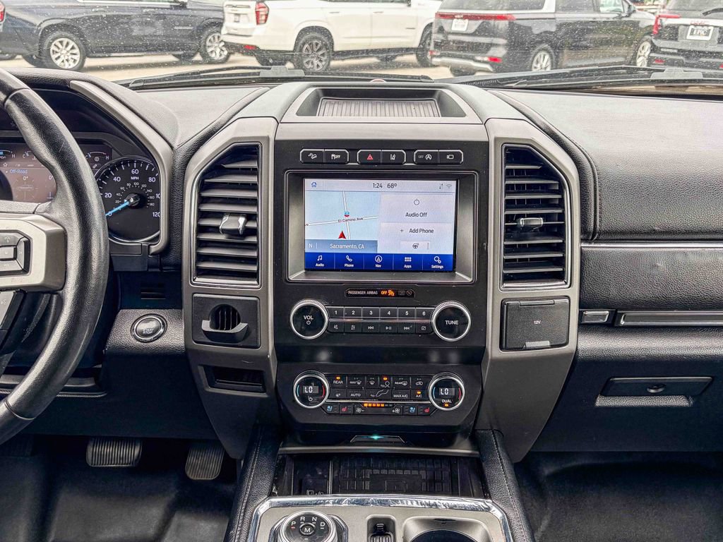 Used 2021 Ford Expedition Max XLT image 19