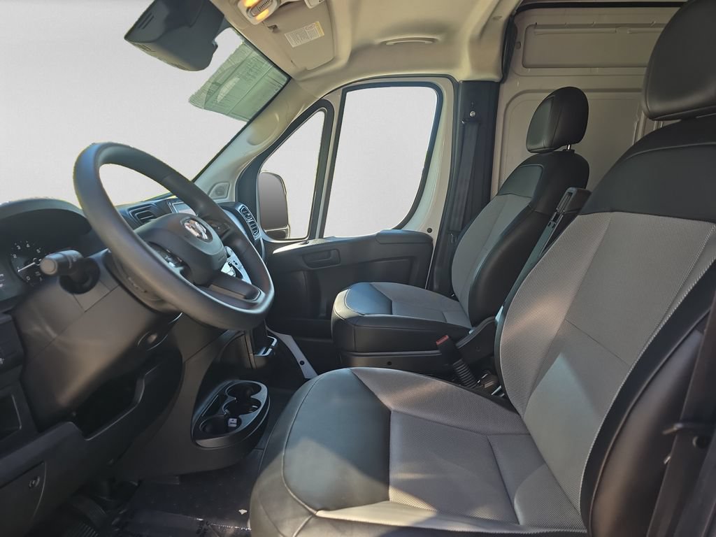 Used 2025 RAM ProMaster 2500 w/ Convenience Group FWD image 20