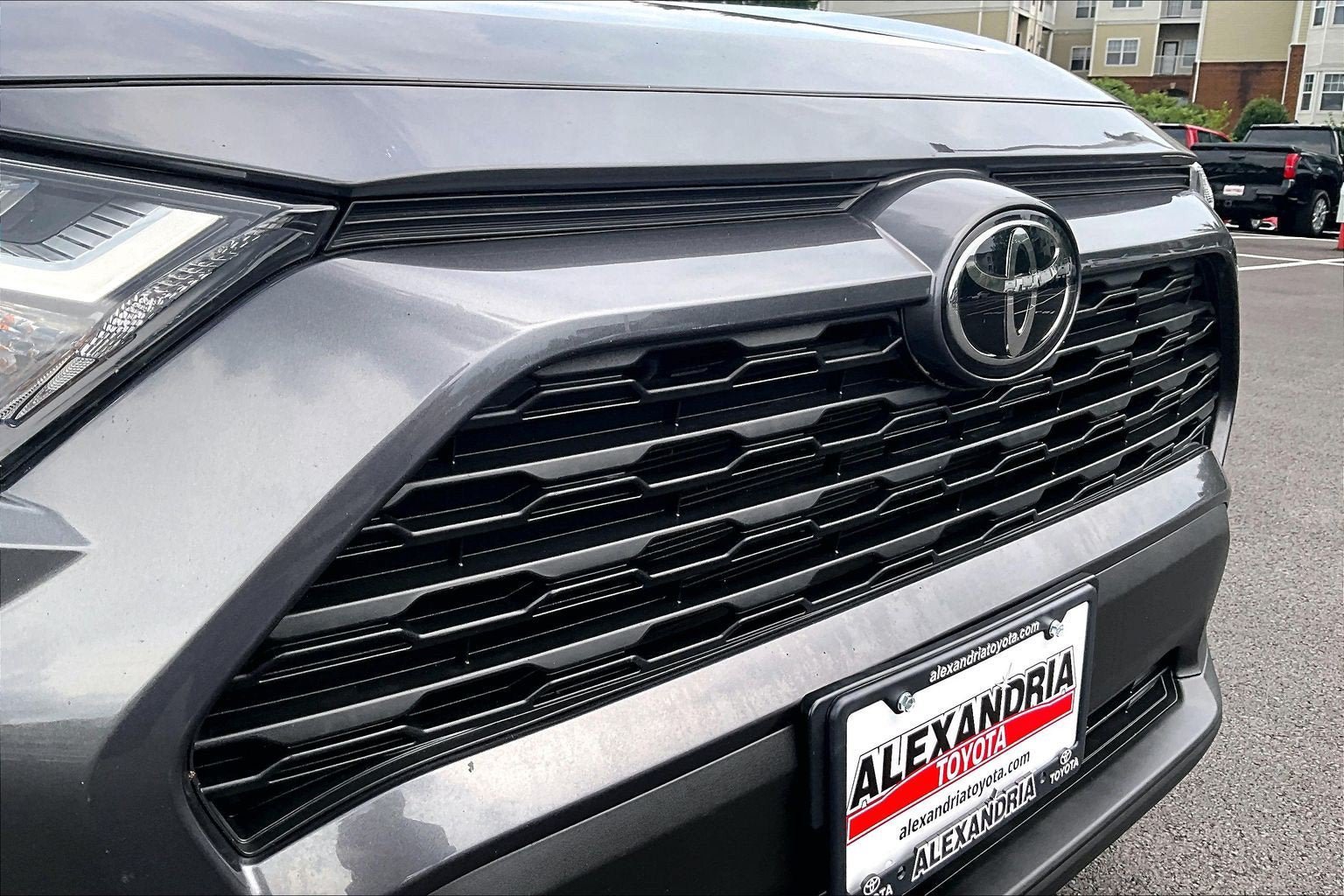 Used 2024 Toyota RAV4 XLE FWD image 28