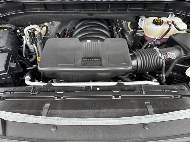 Used 2024 Chevrolet Tahoe Premier w/ Premium Package AWD/4WD image 22