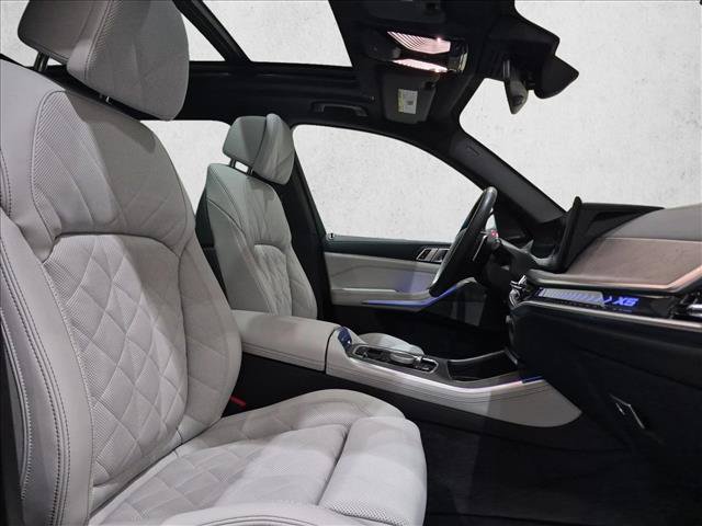 Used 2026 BMW X5 xDrive50e w/ Climate Comfort Package AWD/4WD image 23
