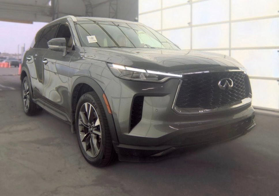 Certified 2024 INFINITI QX60 Luxe w/ Cargo Package FWD image 7