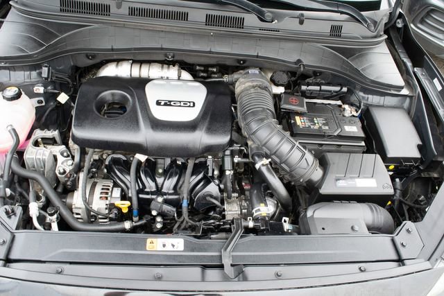 Used 2021 Hyundai Kona Ultimate image 11