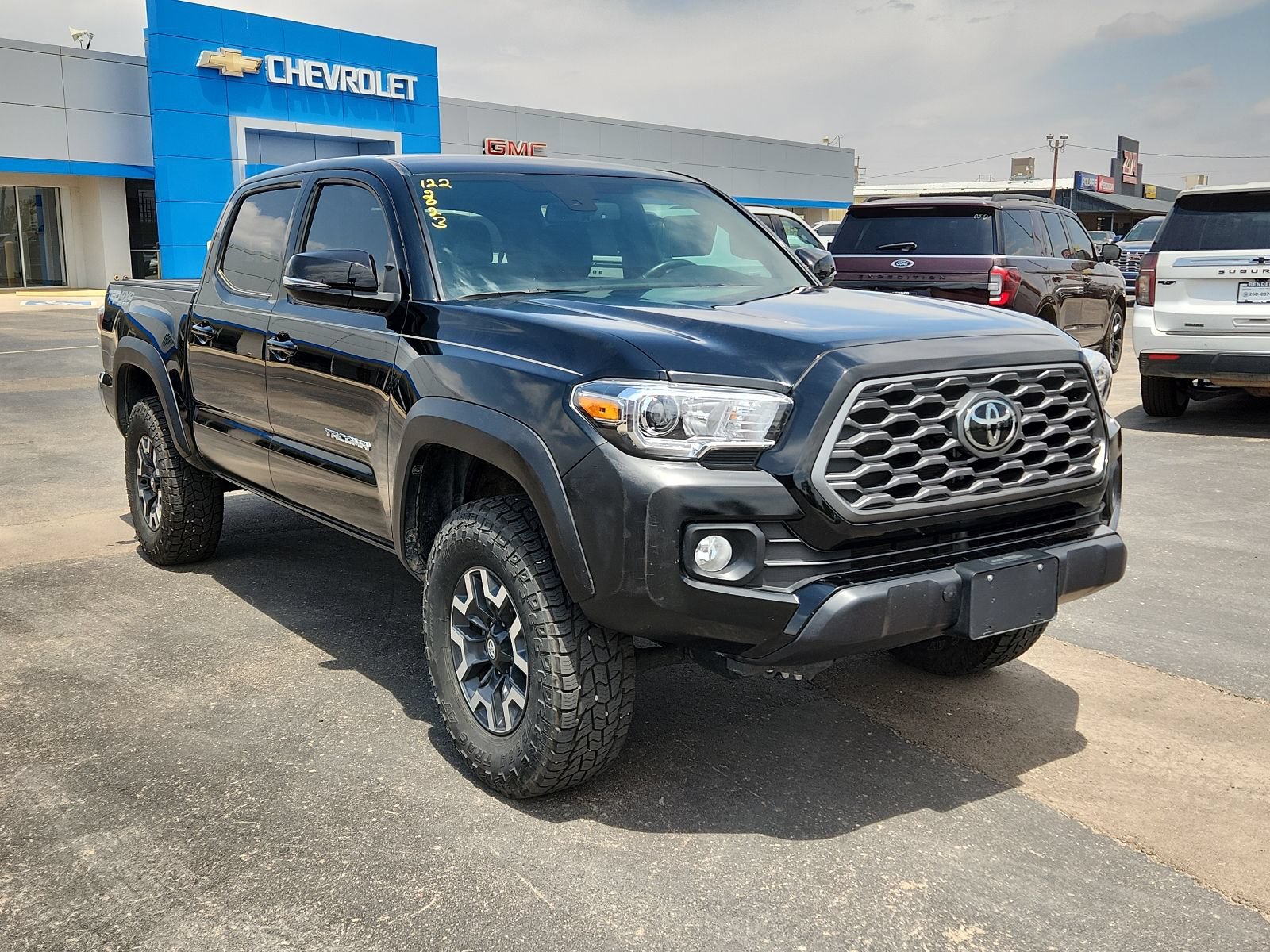 Used 2023 Toyota Tacoma TRD Off-Road AWD/4WD image 6
