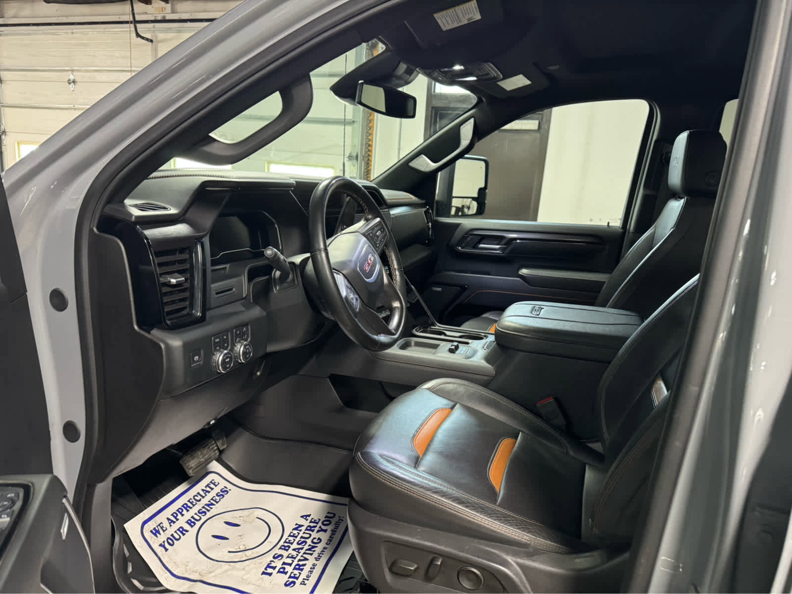 Certified 2025 GMC Sierra 3500 AT4 image 16