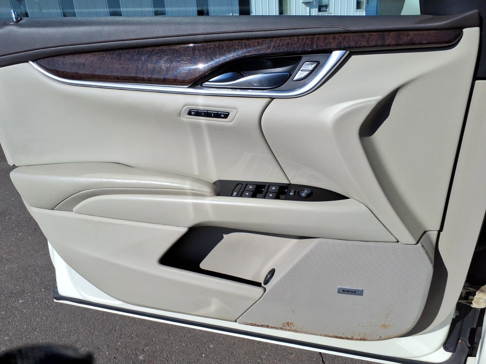 Used 2013 Cadillac XTS Premium w/ Driver Assist Package image 11