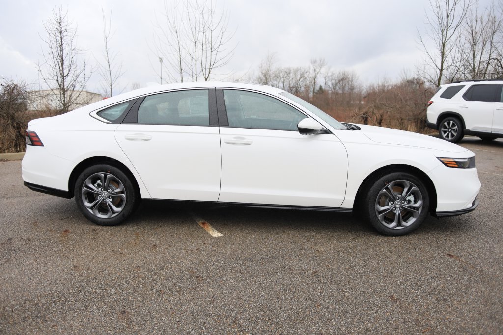 New 2026 Honda Accord EX-L image 7