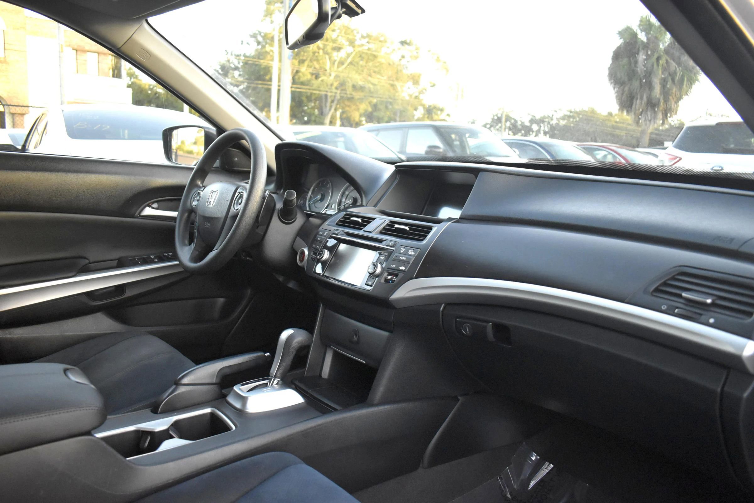 Used 2014 Honda Crosstour EX image 14