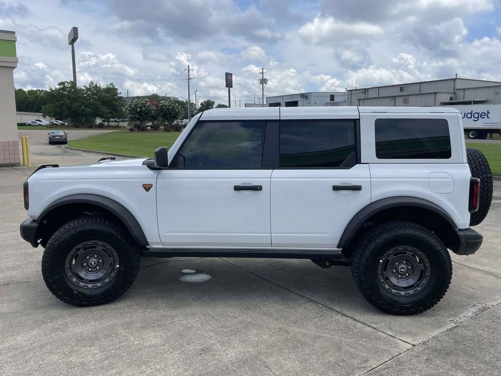 New 2025 Ford Bronco Badlands w/ Sasquatch Package AWD/4WD image 6