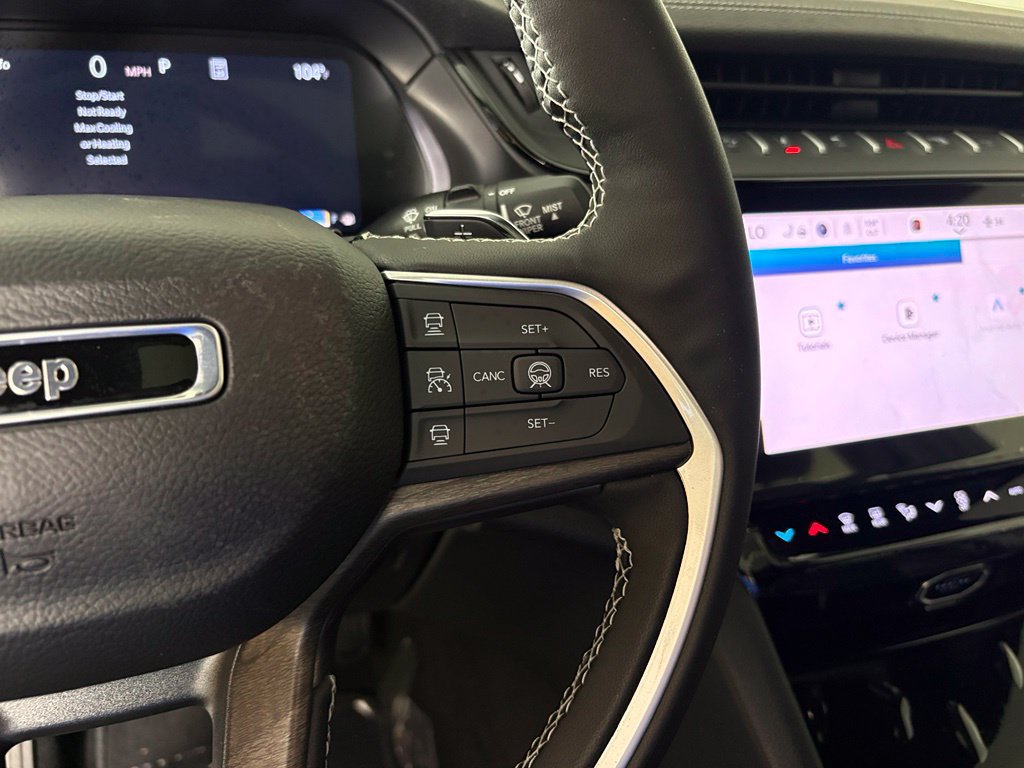 New 2026 Jeep Grand Cherokee Altitude RWD image 22