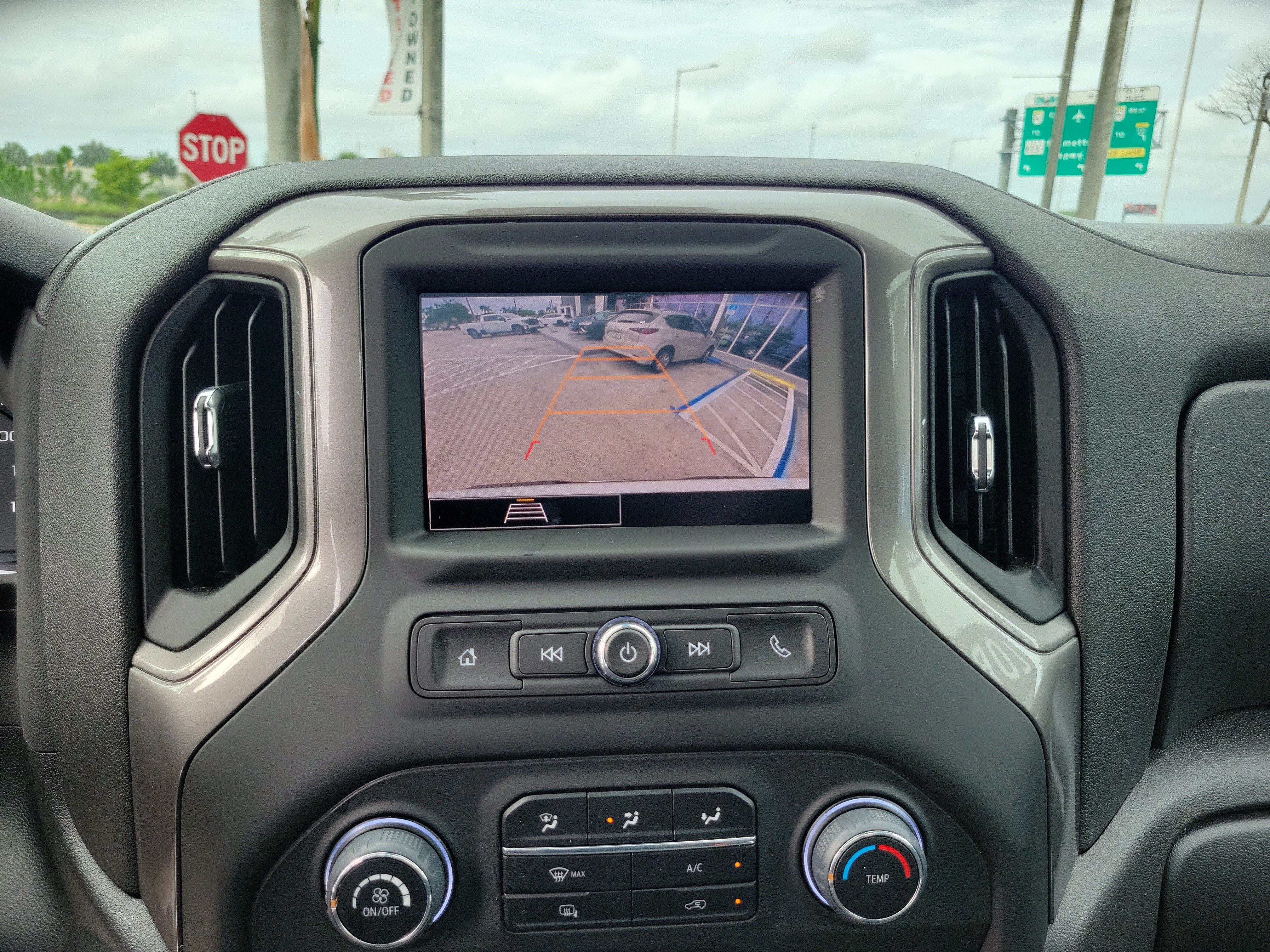 Used 2025 Chevrolet Silverado 1500 W/T RWD image 10