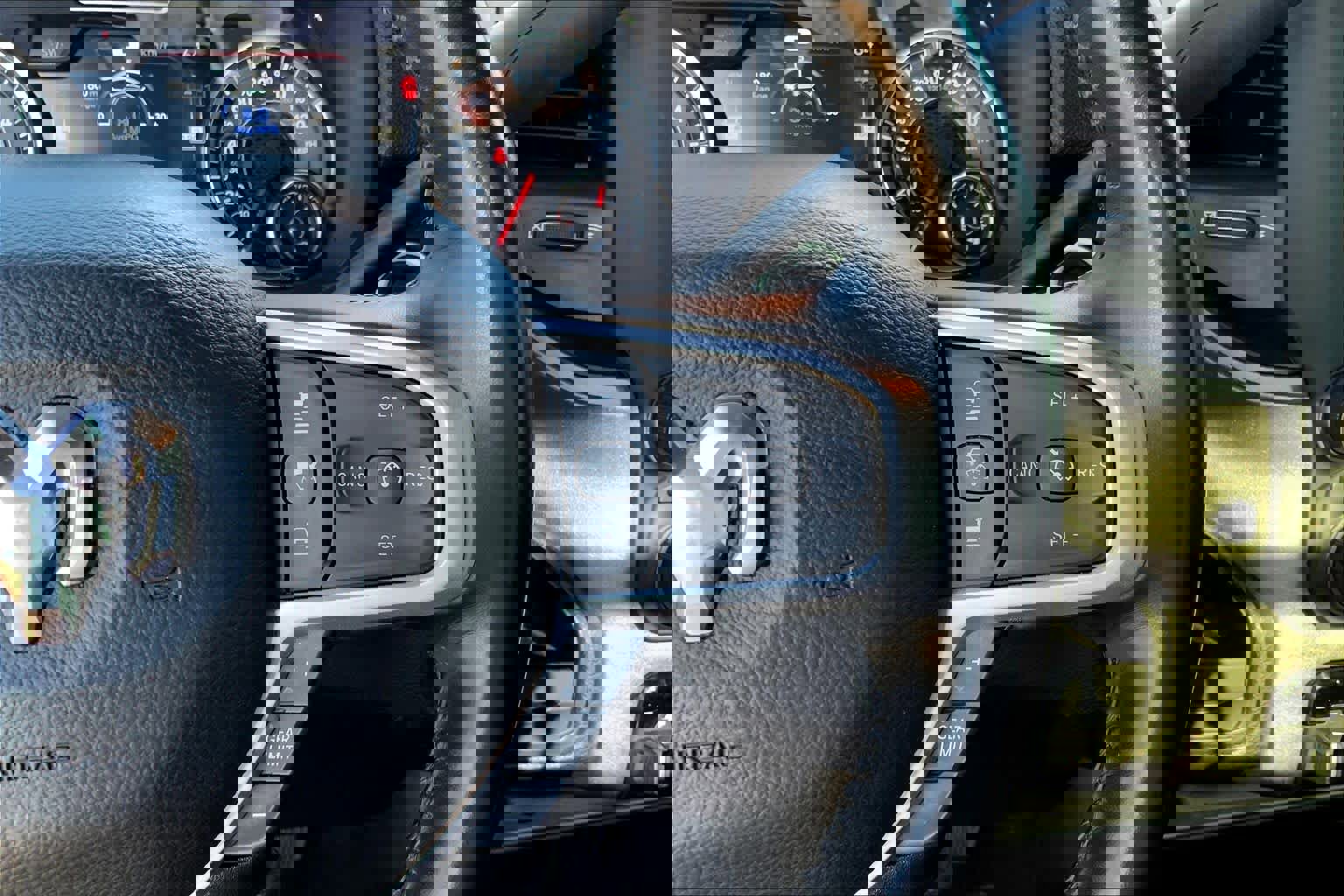 Used 2024 RAM 3500 Tradesman w/ Safety Group image 21