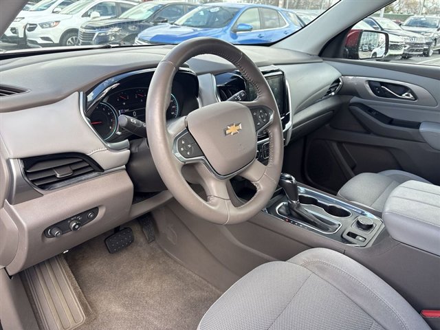 Used 2018 Chevrolet Traverse LT image 10