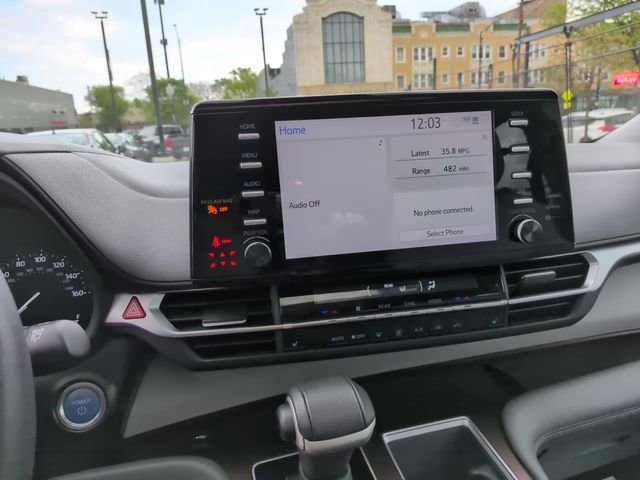 Certified 2023 Toyota Sienna XLE FWD image 24