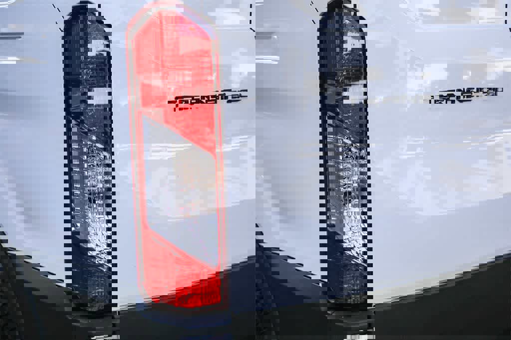 New 2026 Ford Transit 250 148 Medium Roof image 8