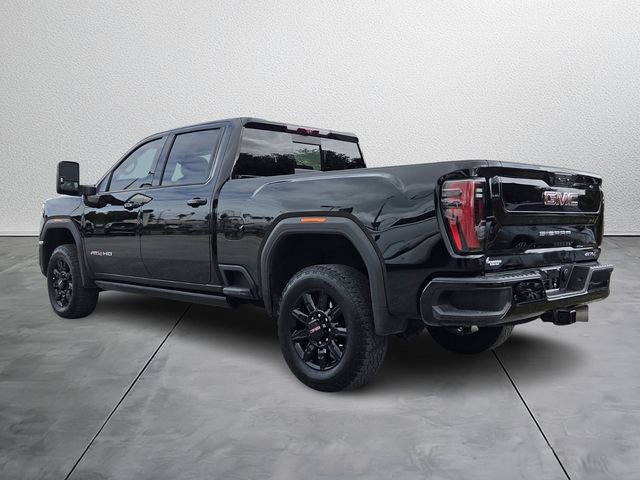 Used 2024 GMC Sierra 3500 AT4 w/ AT4 Premium Plus Package AWD/4WD image 3