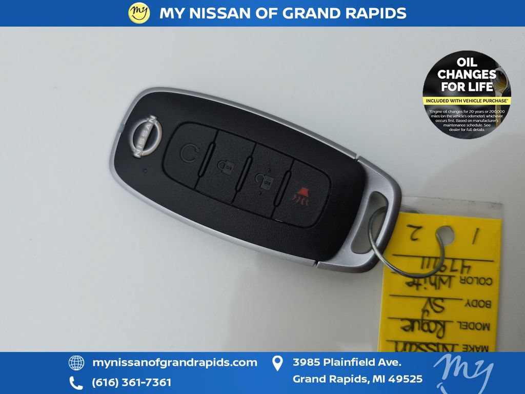 Used 2023 Nissan Rogue SV AWD/4WD image 36