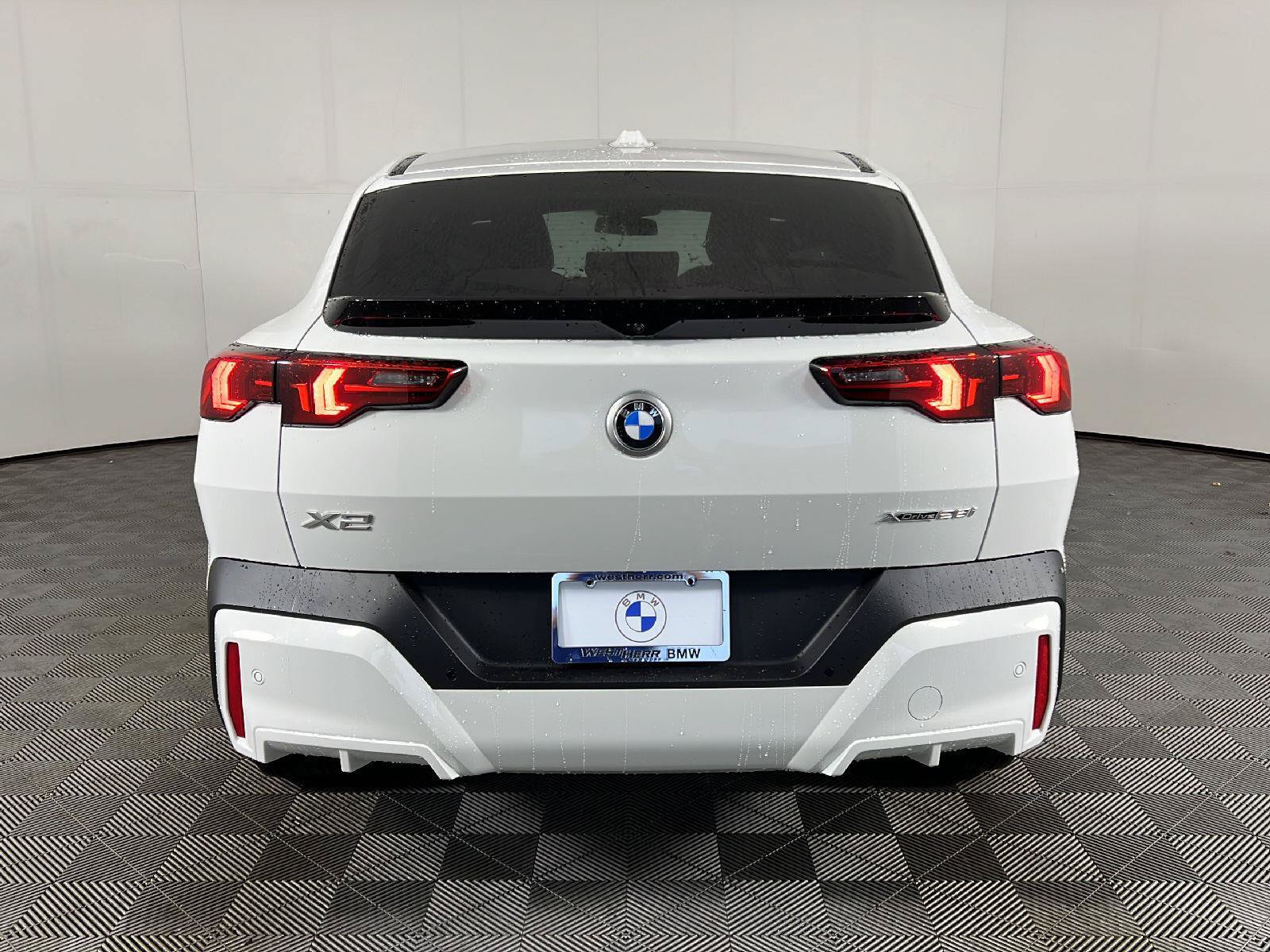 New 2027 BMW X2 xDrive28i w/ Convenience Package AWD/4WD image 6