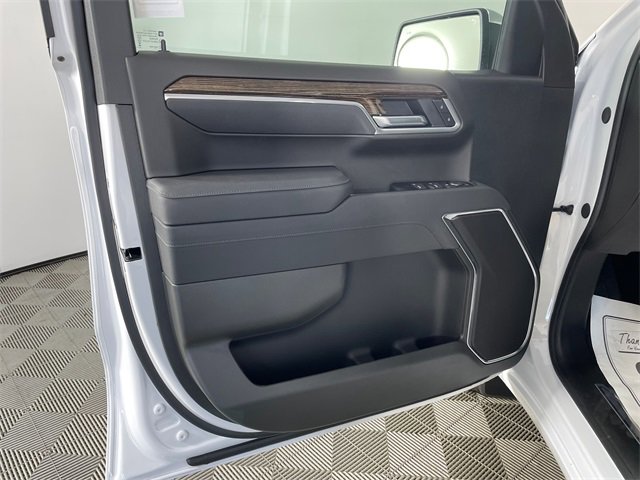 New 2026 GMC Sierra 1500 SLE w/ Preferred Package image 13