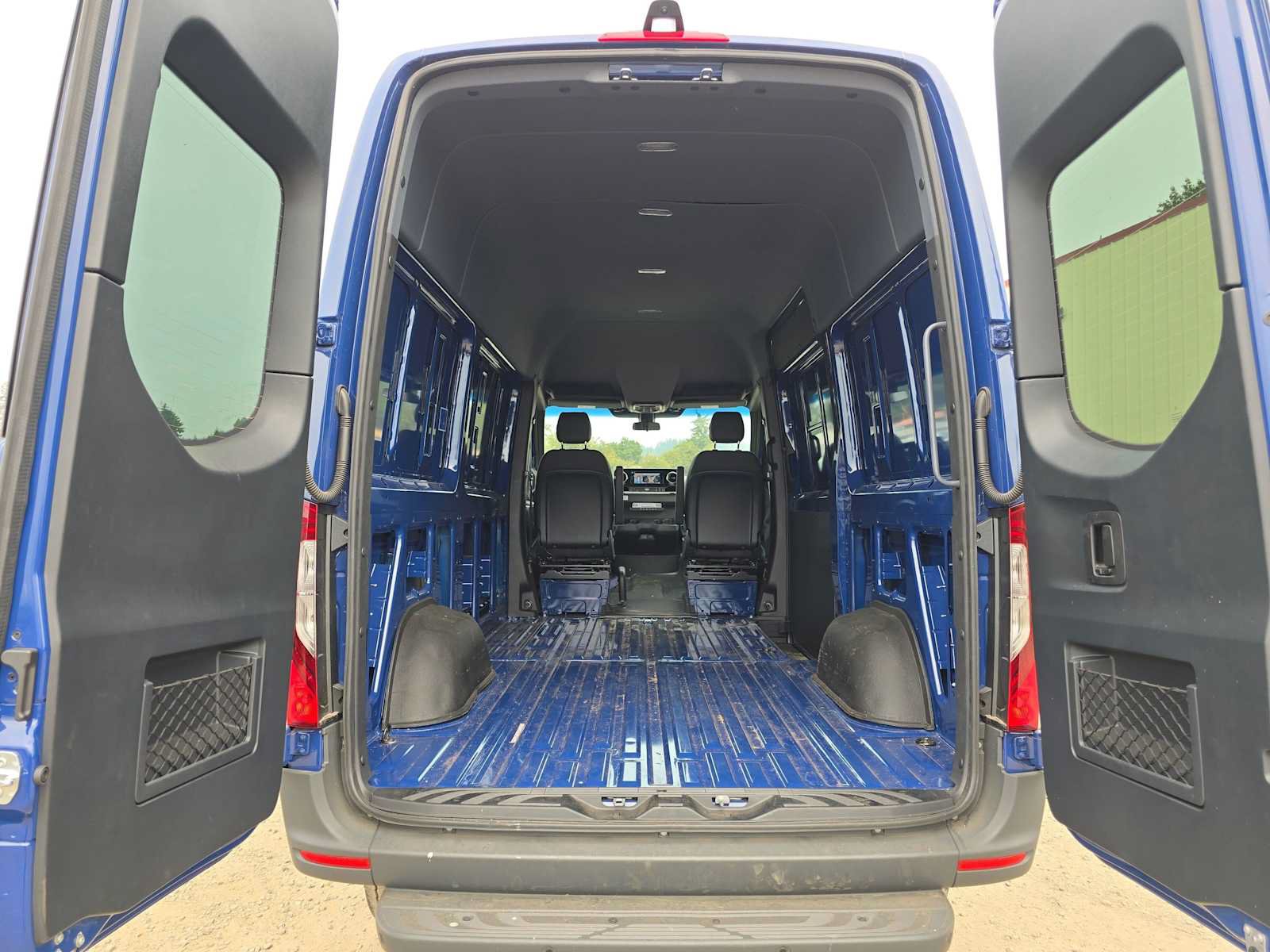 Used 2026 Mercedes-Benz Sprinter 2500 image 18