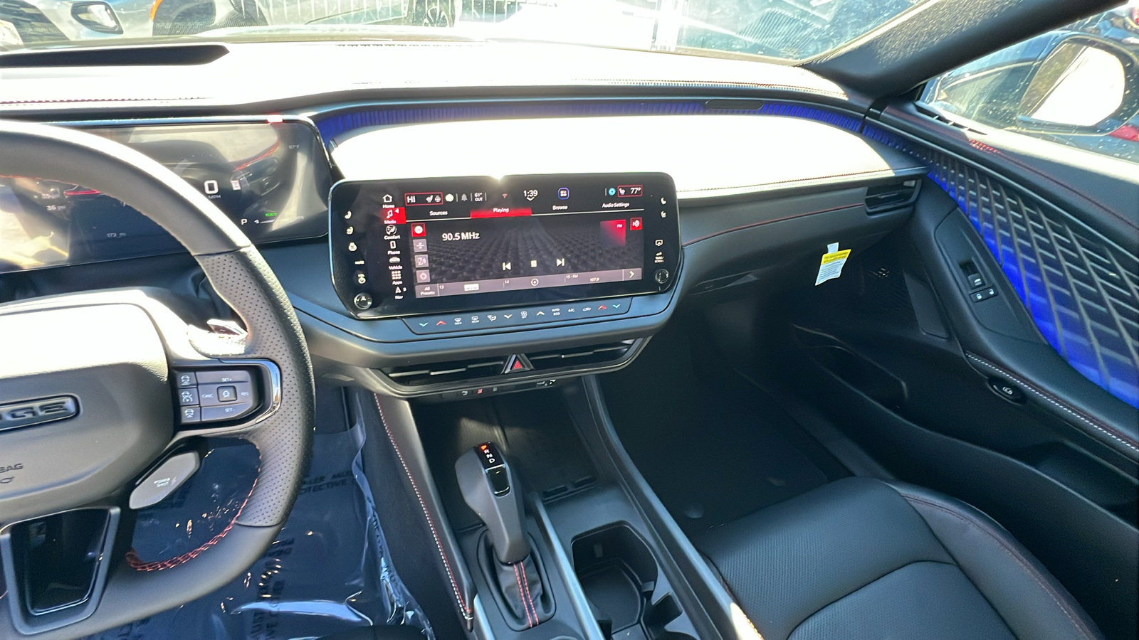 Used 2024 Dodge Charger R/T w/ Plus Group image 28