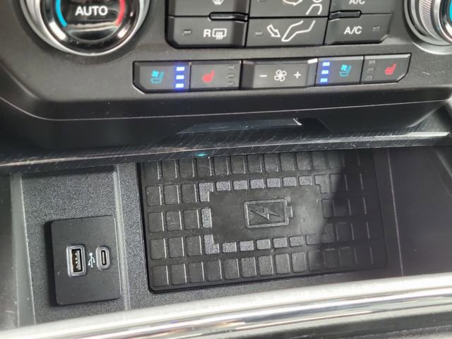 Used 2021 Ford F450 Platinum w/ FX4 Off-Road Package image 28