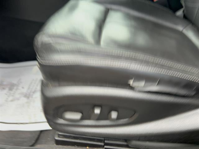 Used 2014 Buick LaCrosse Leather image 15