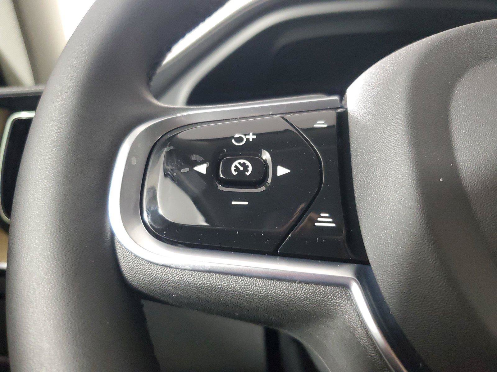 New 2027 Volvo XC60 B5 Ultra AWD/4WD image 25