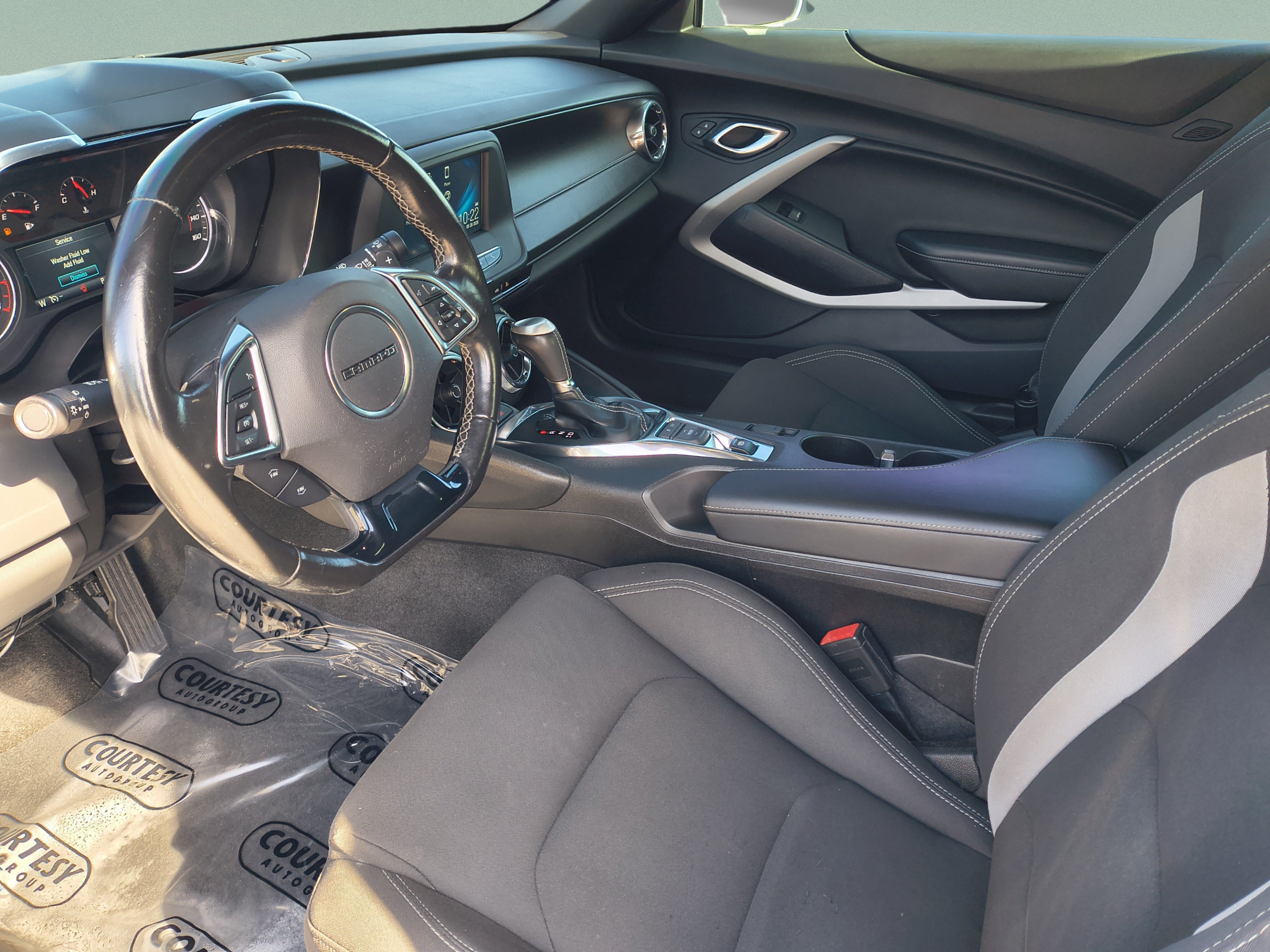 Used 2018 Chevrolet Camaro LT RWD image 12